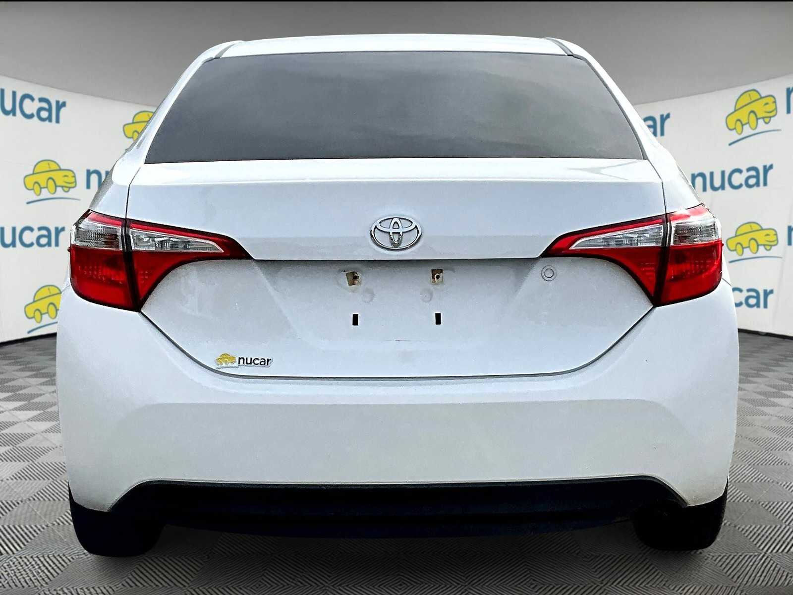 2016 Toyota Corolla L photo 5