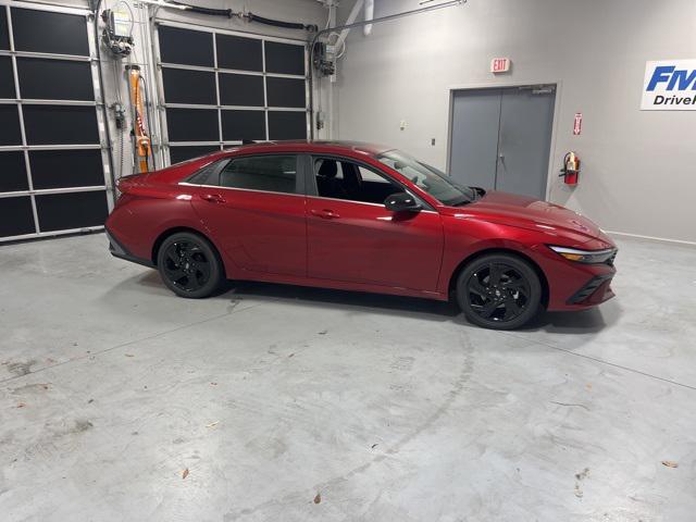 2026 Hyundai Elantra SEL's photo