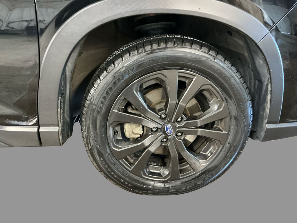 2022 Subaru Forester Sport photo 13