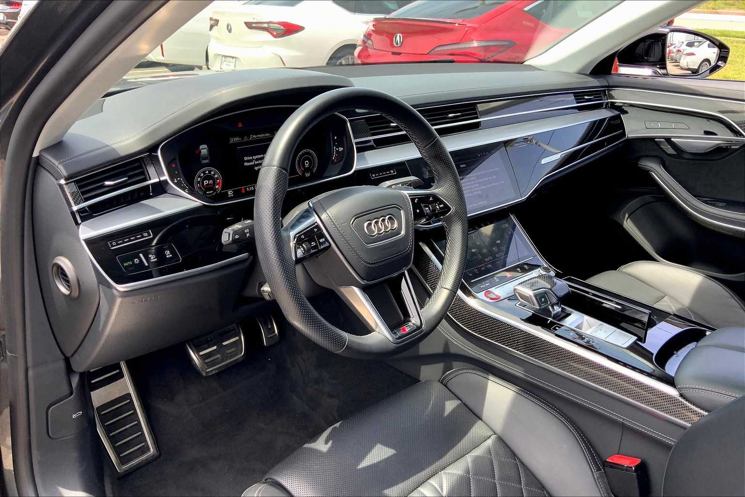 2022 Audi S8 4.0T Quattro photo 14