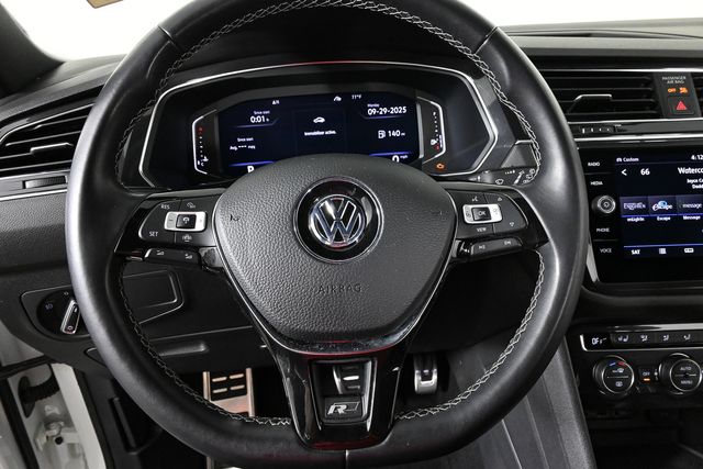 2019 Volkswagen Tiguan SEL Premium R-Line photo 8