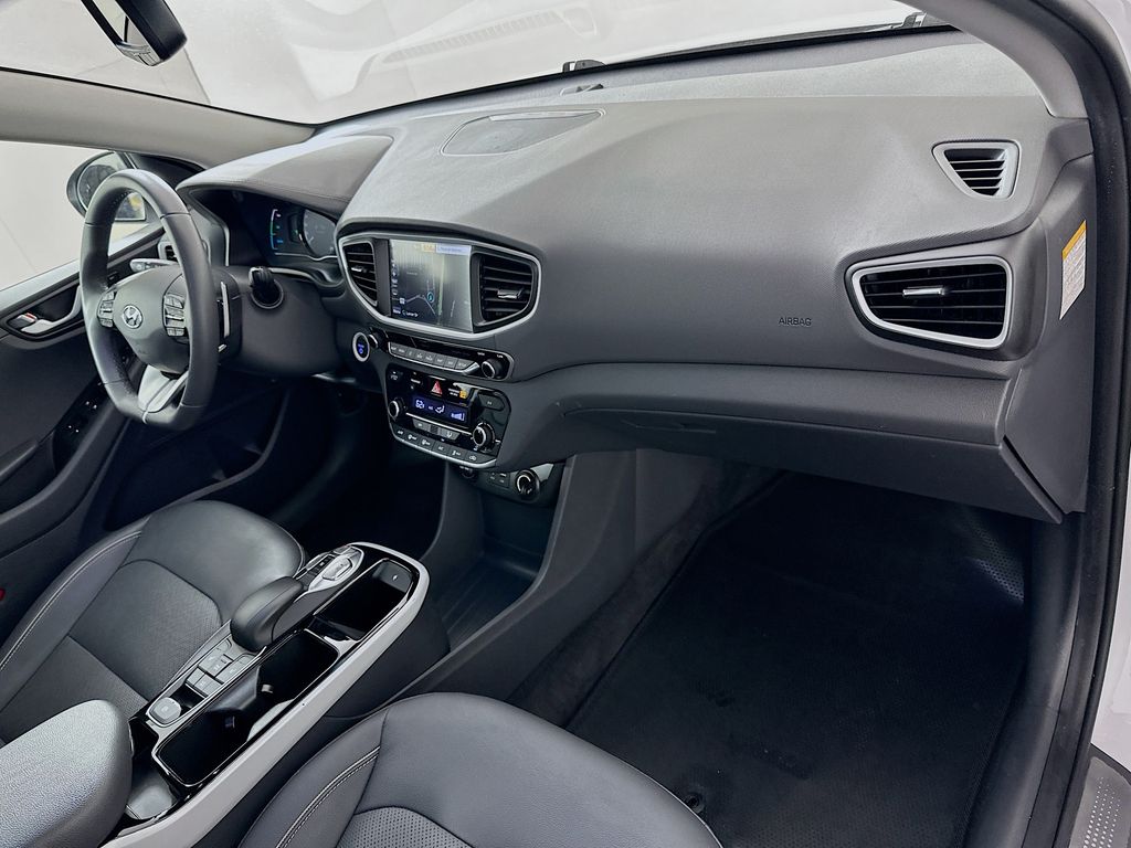 2019 Hyundai Ioniq Electric Limited photo 30