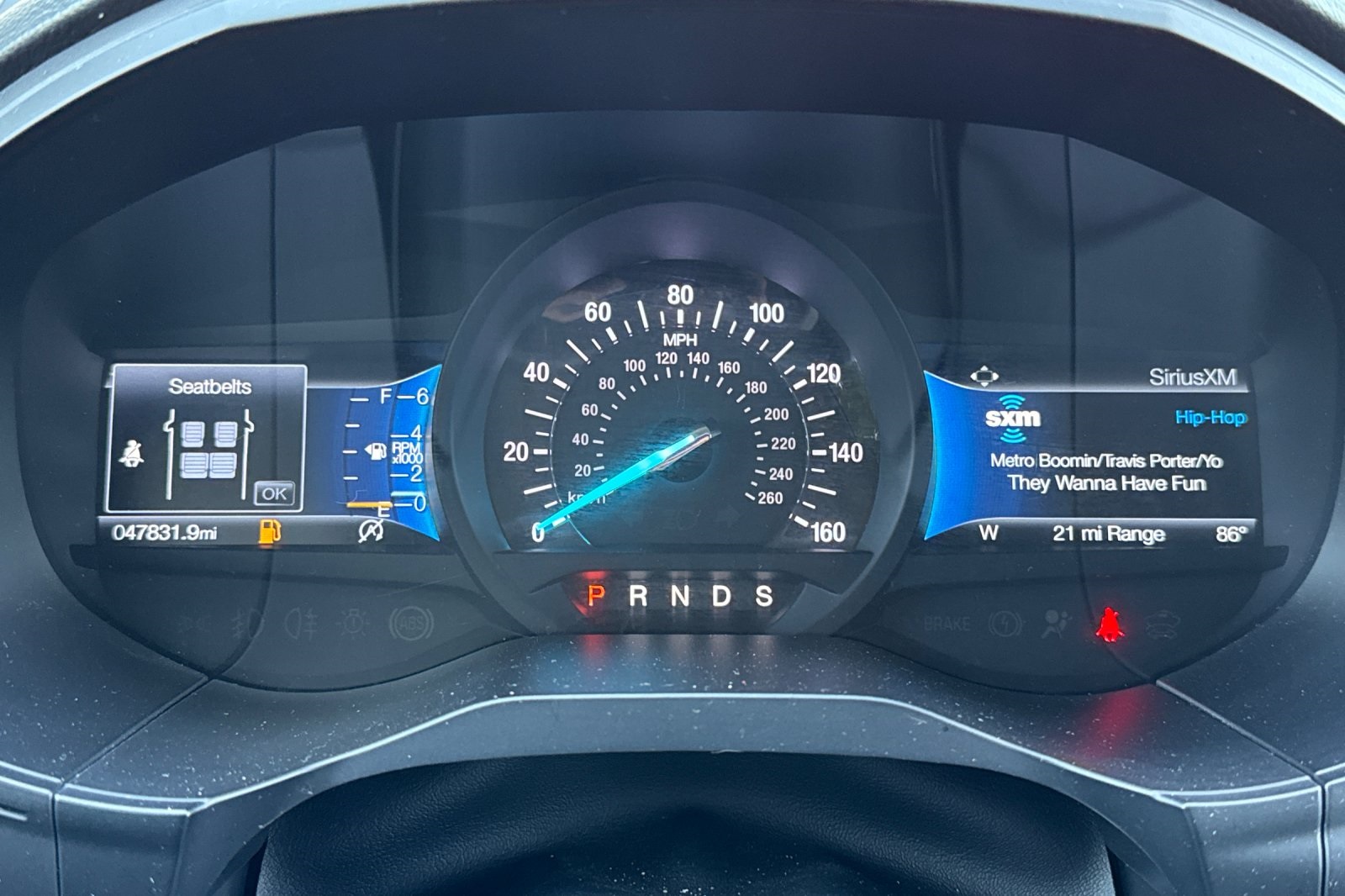 2023 Ford Edge SEL photo 25