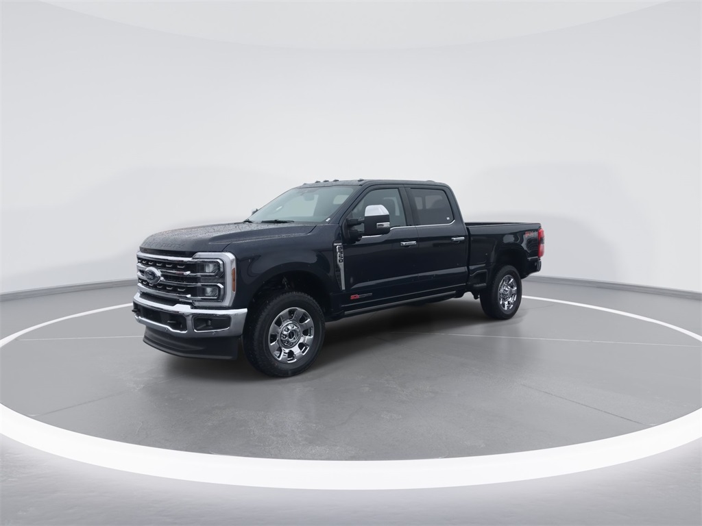 2025 Ford F-350 King Ranch photo 3