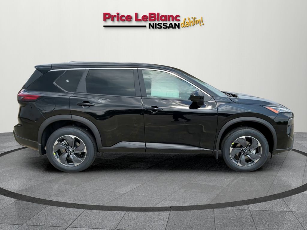 2026 Nissan Rogue SV photo 7