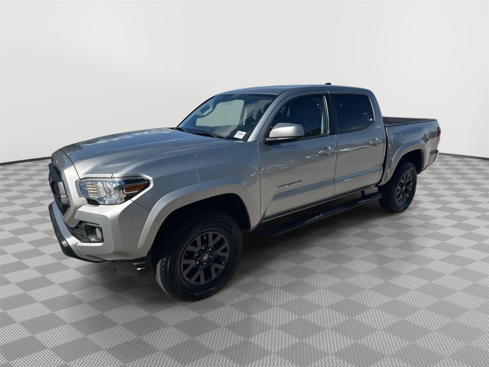 2021 Toyota Tacoma SR5's photo