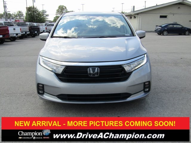 2022 Honda Odyssey EX photo 2