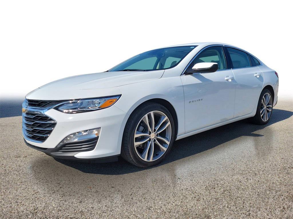 2024 Chevrolet Malibu Premier 2LT photo 2
