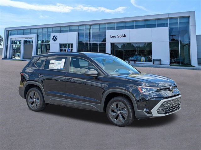 2025 Volkswagen Taos S's photo