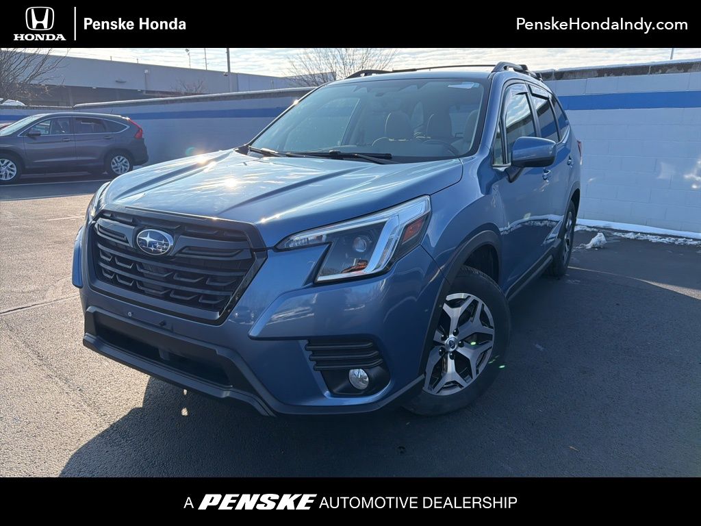 2023 Subaru Forester Premium's photo