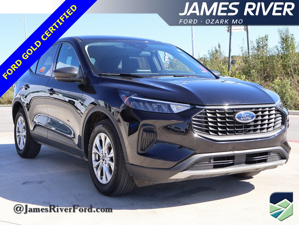 2025 Ford Escape Active photo 3