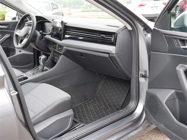 2025 Volkswagen Jetta 1.5T SE photo 19