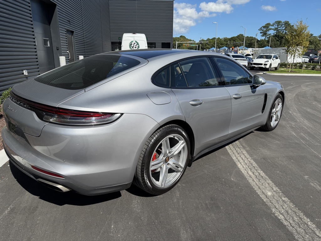 2021 Porsche Panamera 4 photo 5