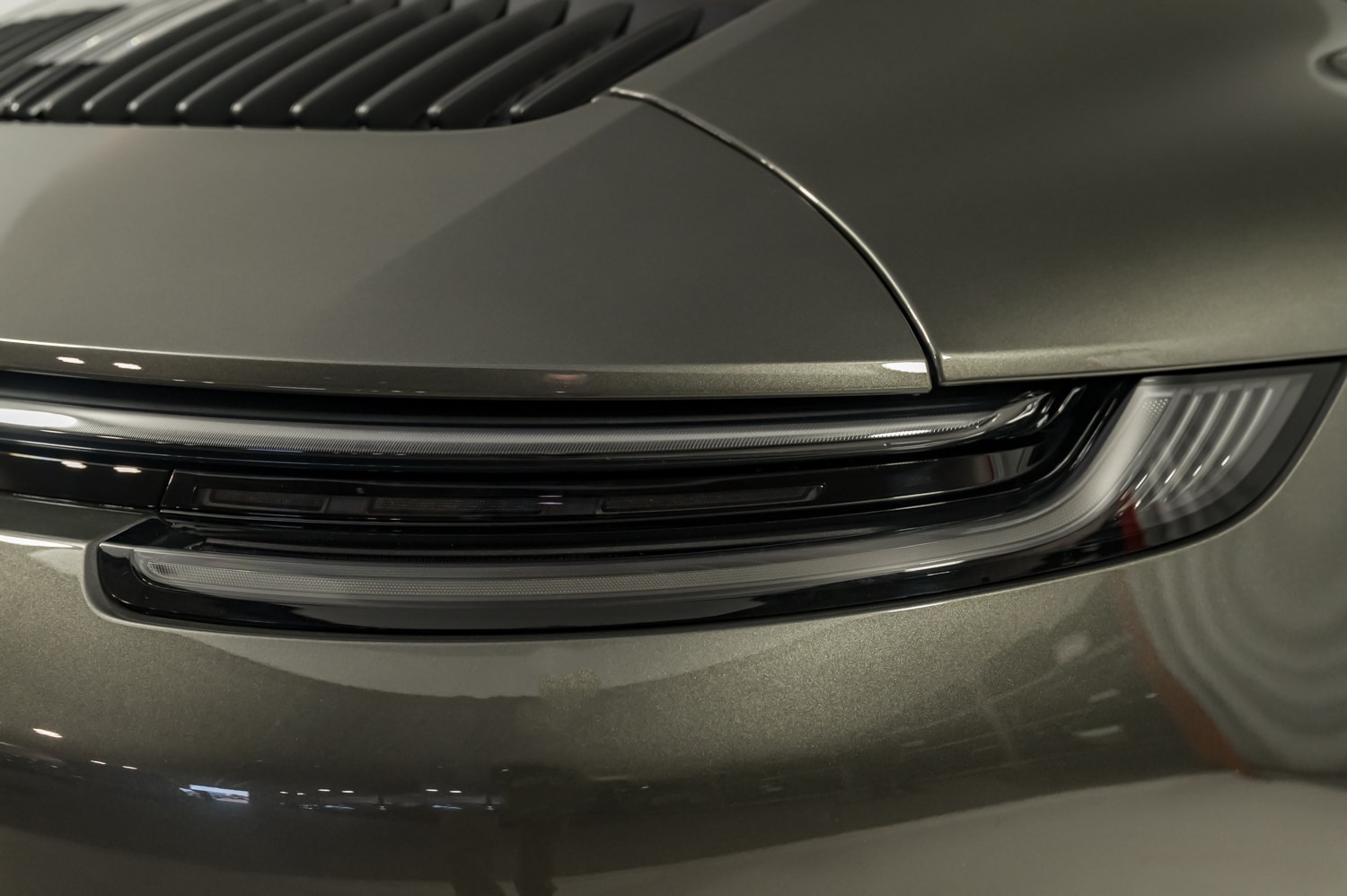 2024 Porsche 911 4 GTS photo 22