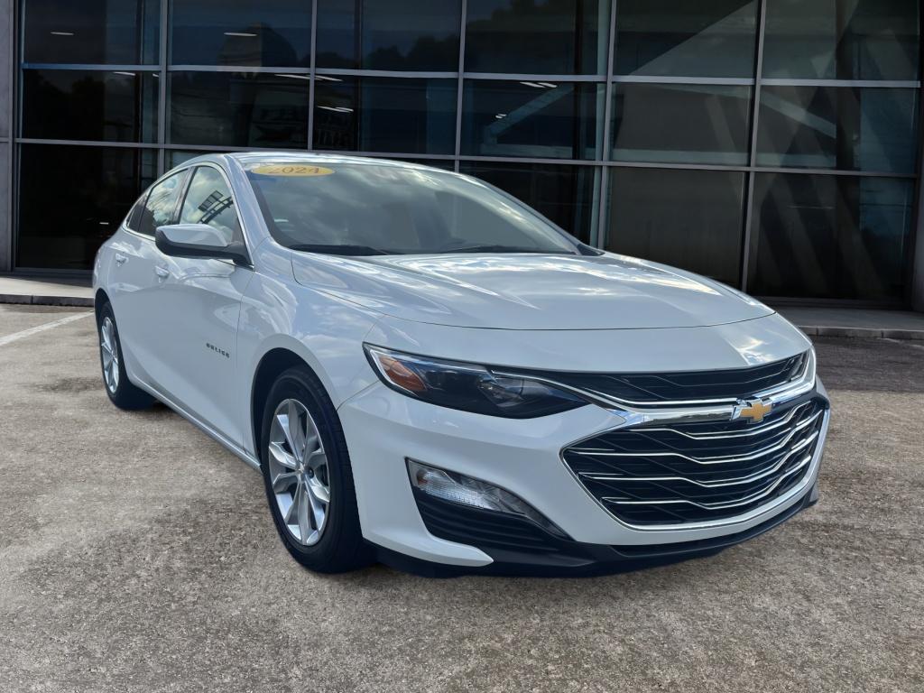 2024 Chevrolet Malibu 1LT photo 3