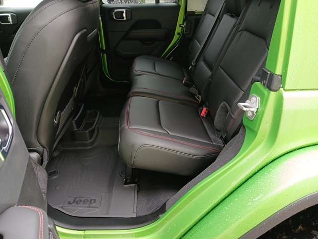 2025 Jeep Wrangler Rubicon X photo 20