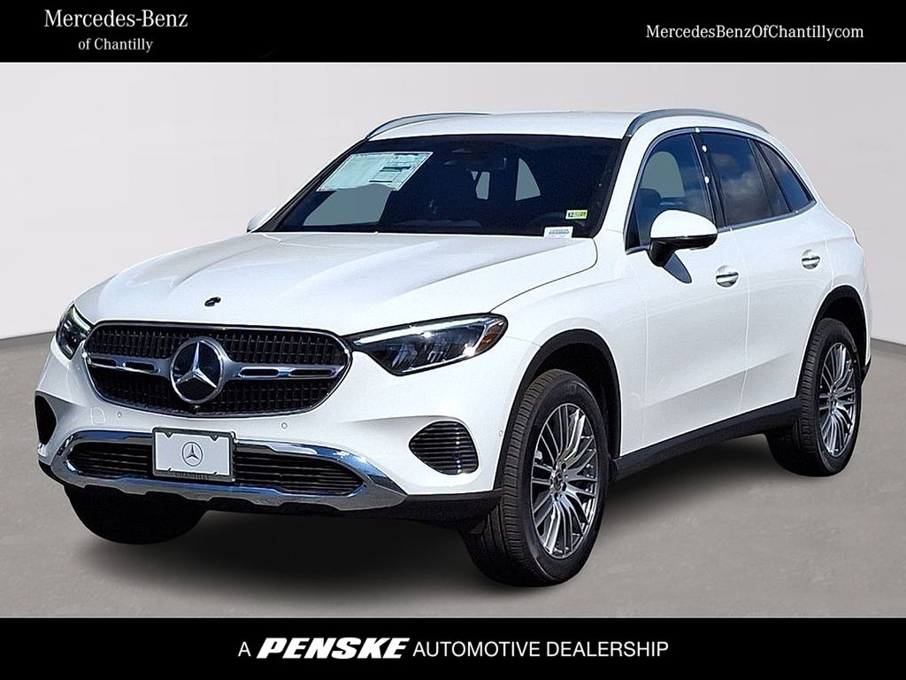 2025 Mercedes-Benz GLC Base's photo
