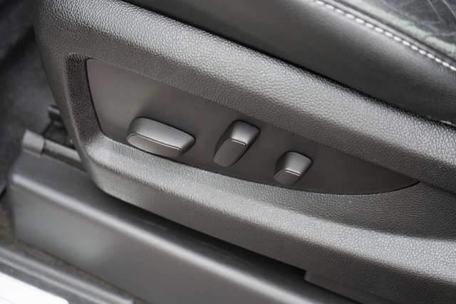 2016 Chevrolet Tahoe LT photo 14