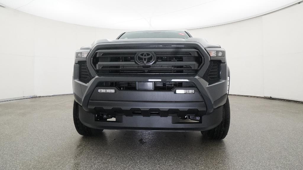 2025 Toyota Tacoma SR5 4x4 Double Cab photo 3