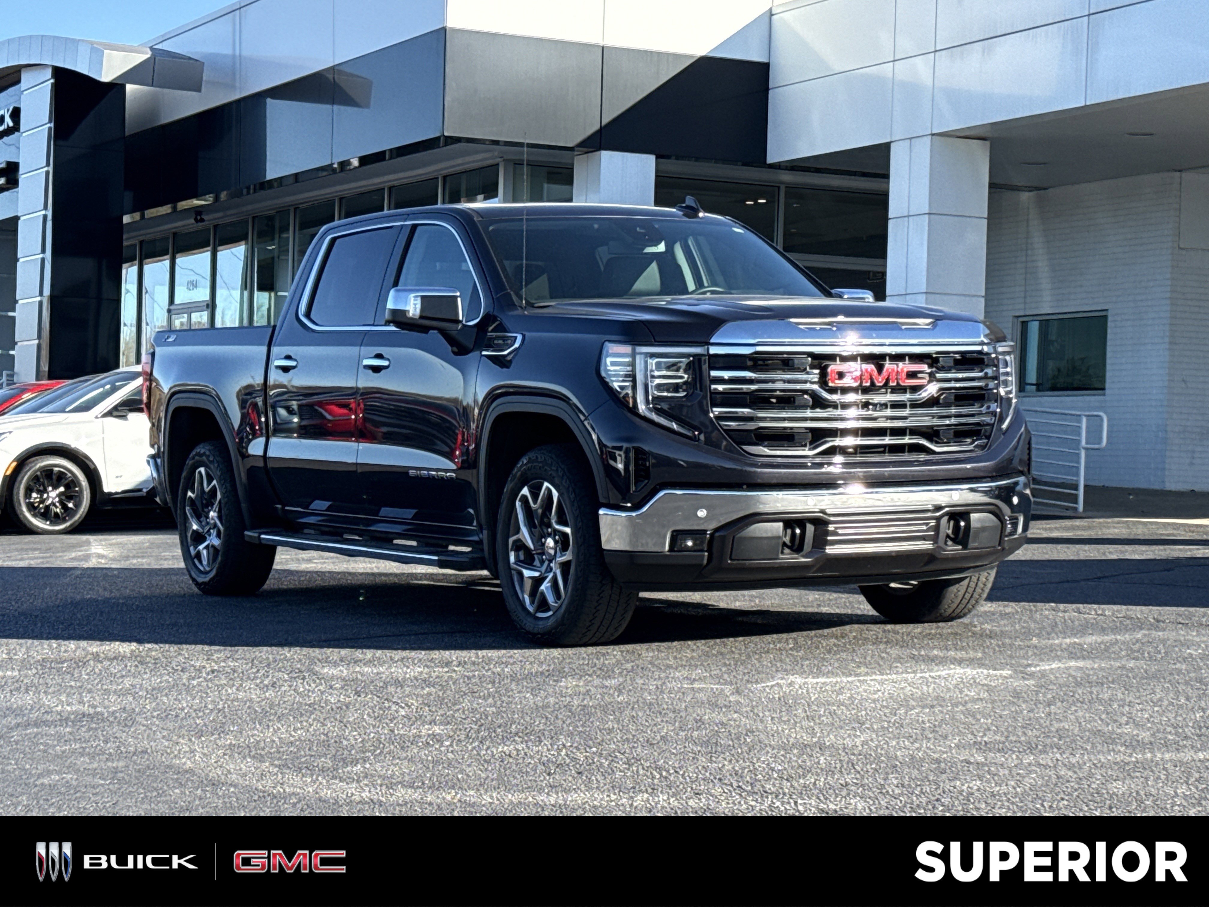 2025 GMC Sierra 1500 SLT's photo