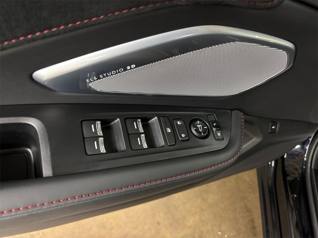 2025 Acura RDX A-Spec photo 13