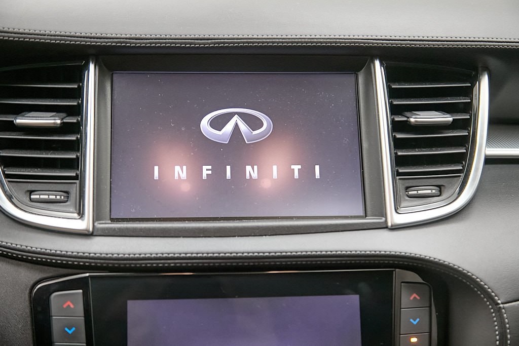 2019 INFINITI QX50 - Image 14