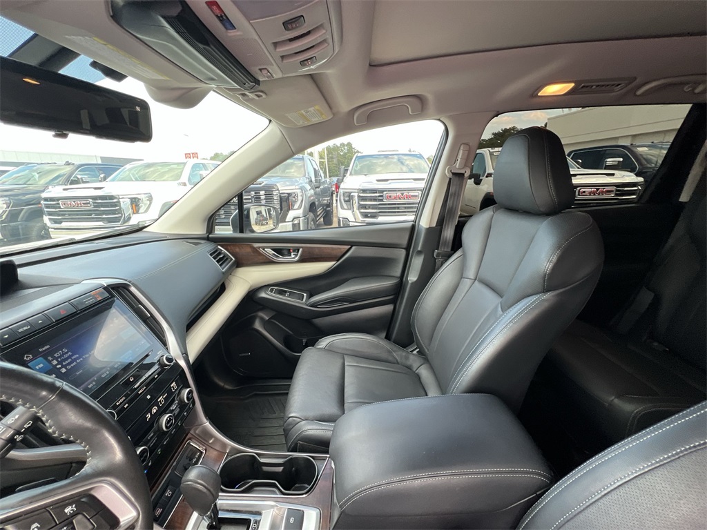 2021 Subaru Ascent Touring photo 9