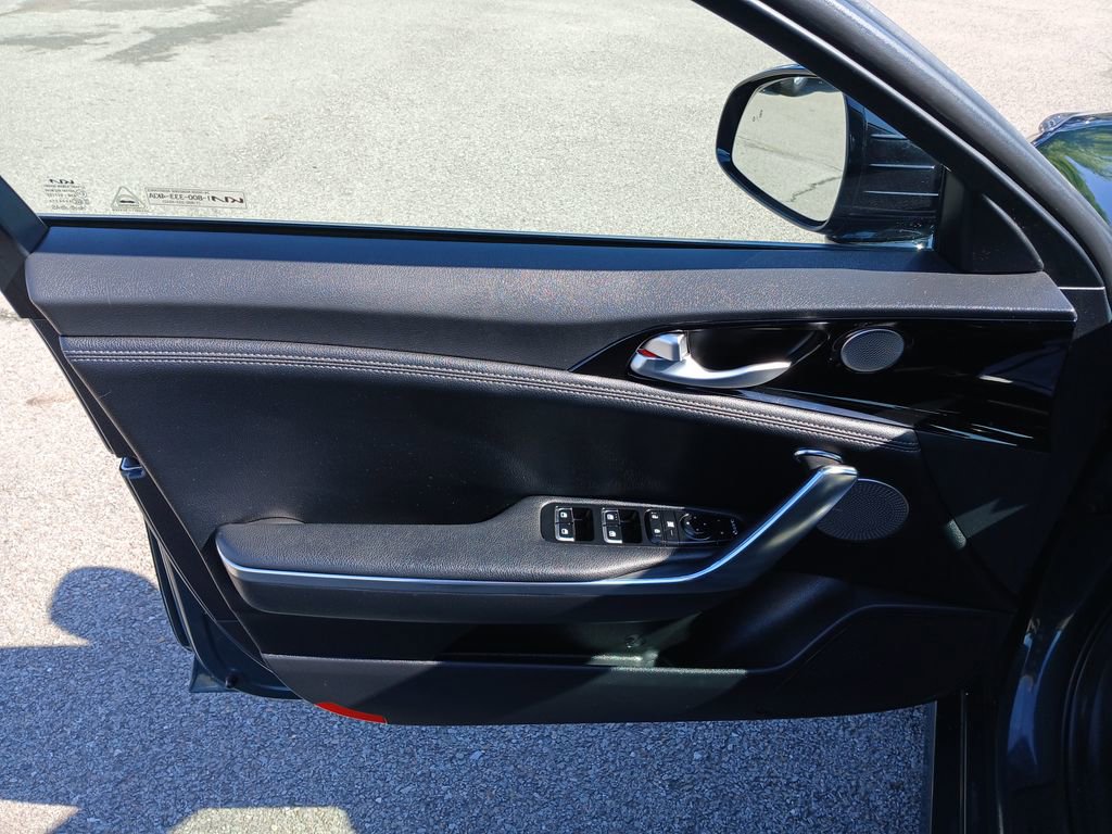 2023 Kia Stinger GT-Line photo 22