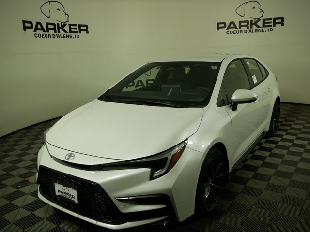 2026 Toyota Corolla SE's photo