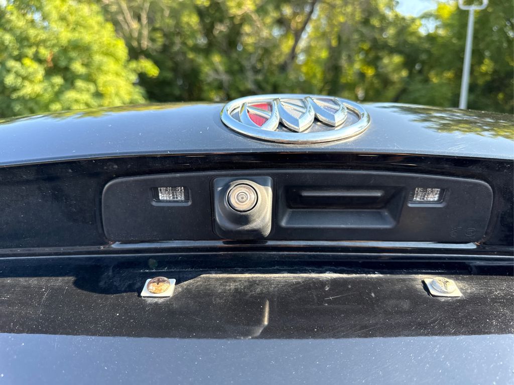 2022 Buick Envision Essence photo 15
