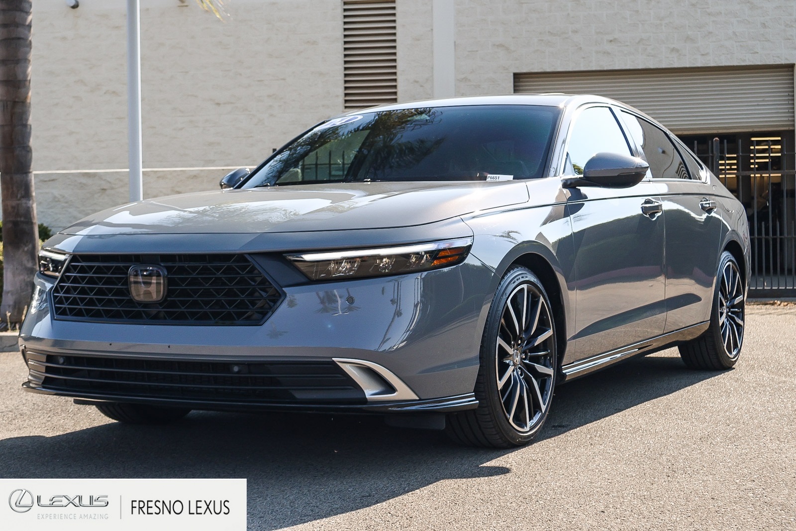 2024 Honda Accord Hybrid Touring photo 2