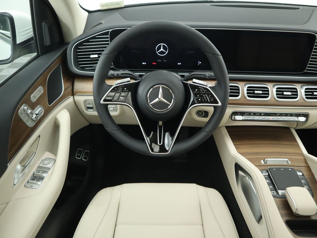 2026 Mercedes Benz GLE 450e 4MATIC photo 9