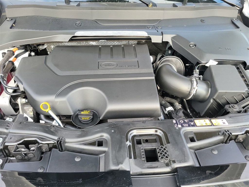 2025 Land Rover Discovery Sport S photo 18
