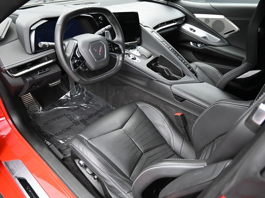 2023 Chevrolet Corvette Stingray 2LT photo 3