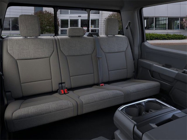 2025 Ford F-150 XLT photo 9