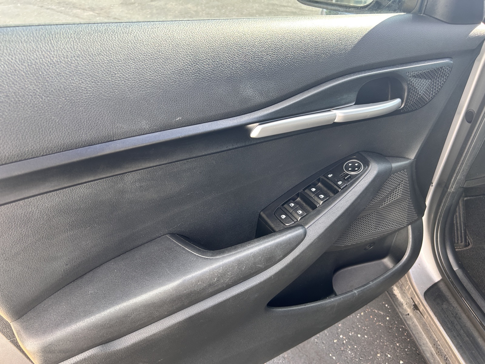 2021 Kia Seltos LX photo 13