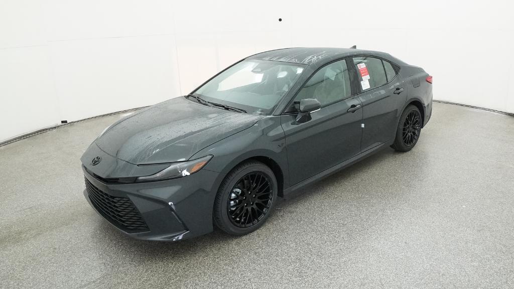 2026 Toyota Camry LE's photo