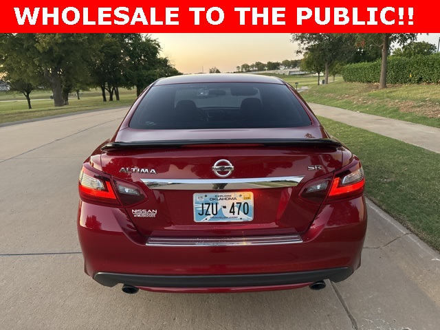 2017 Nissan Altima 2.5 SR photo 4