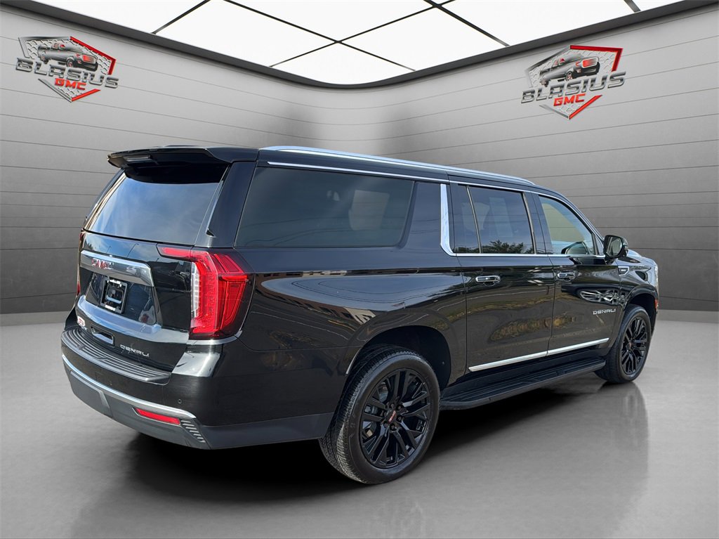 2023 Gmc Yukon XL Denali photo 4