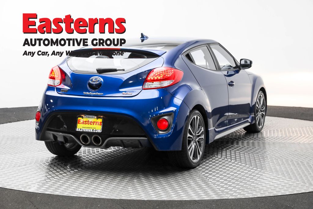 2017 Hyundai Veloster Turbo photo 5