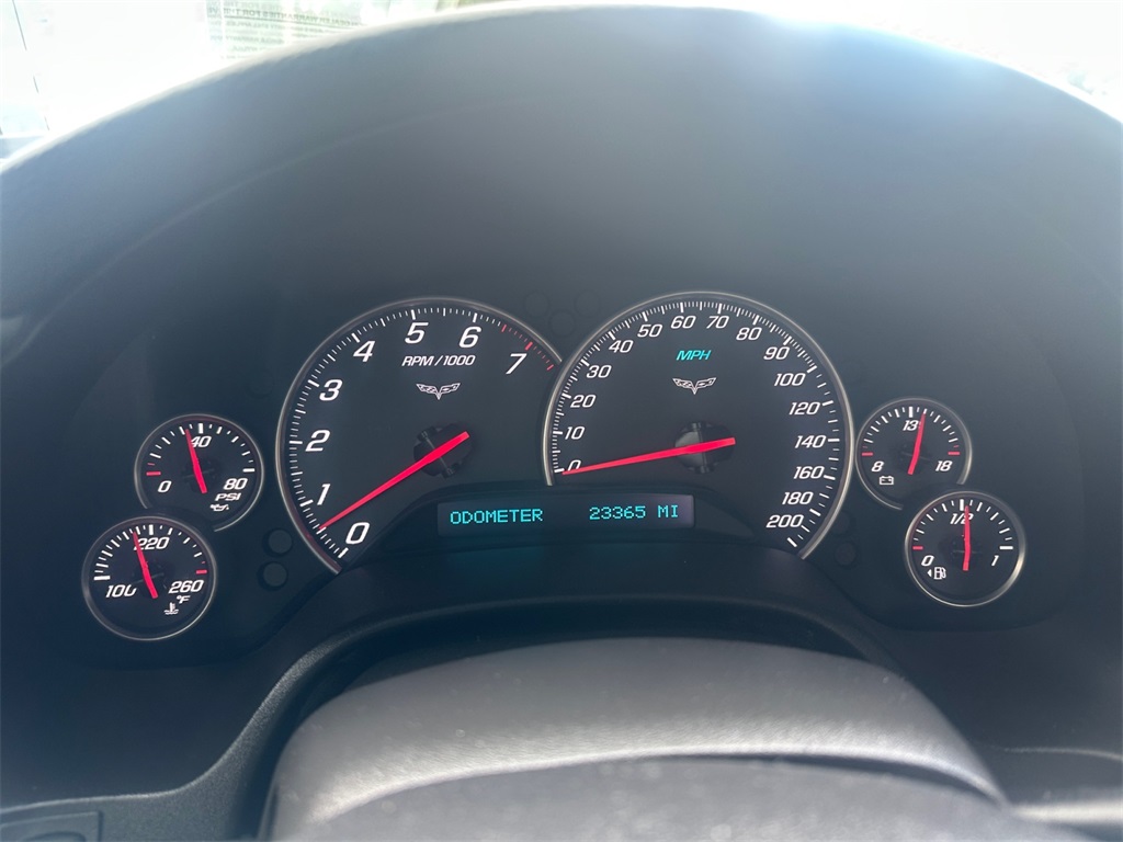 2006 Chevrolet Corvette Base photo 17