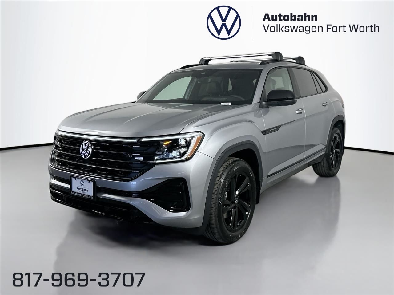 2026 Volkswagen Atlas Cross Sport SEL R-LINE's photo