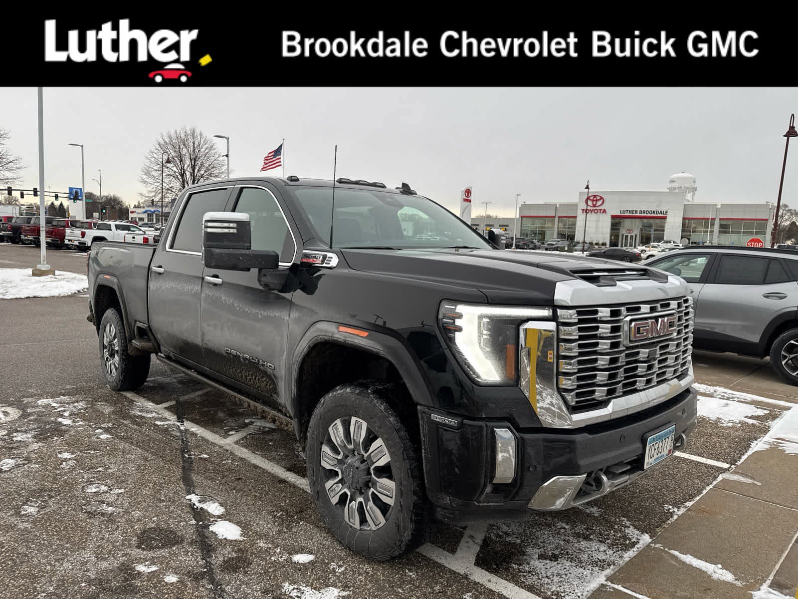 2024 GMC Sierra 3500HD Denali's photo