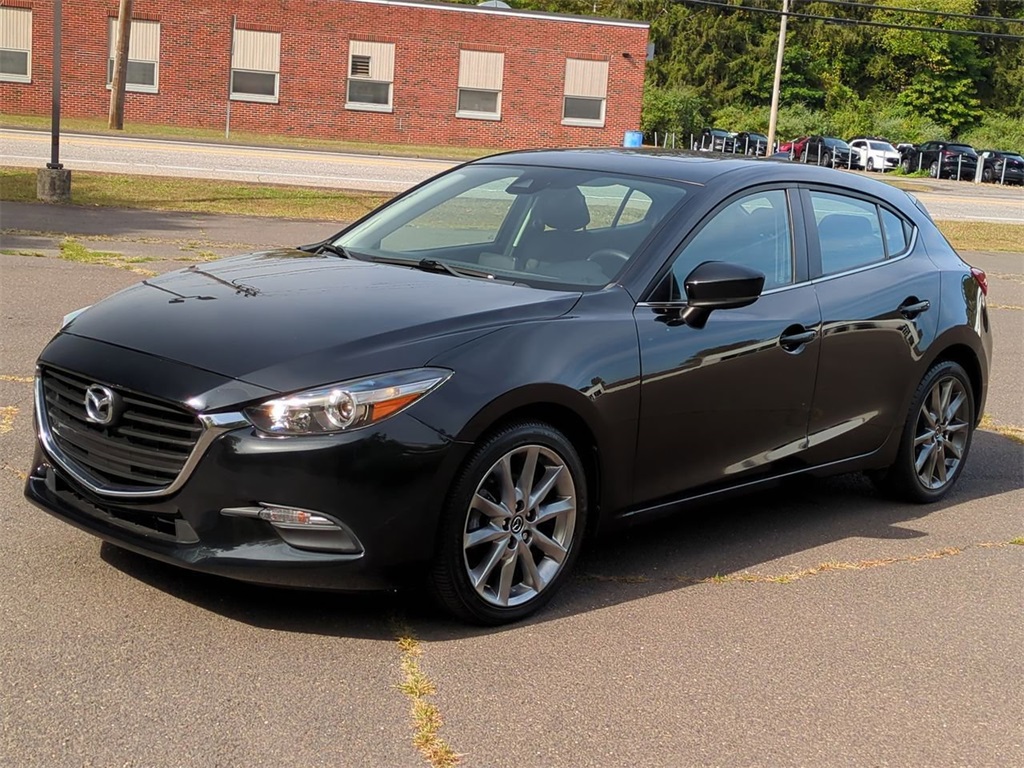 2018 Mazda Mazda3 Touring photo 7