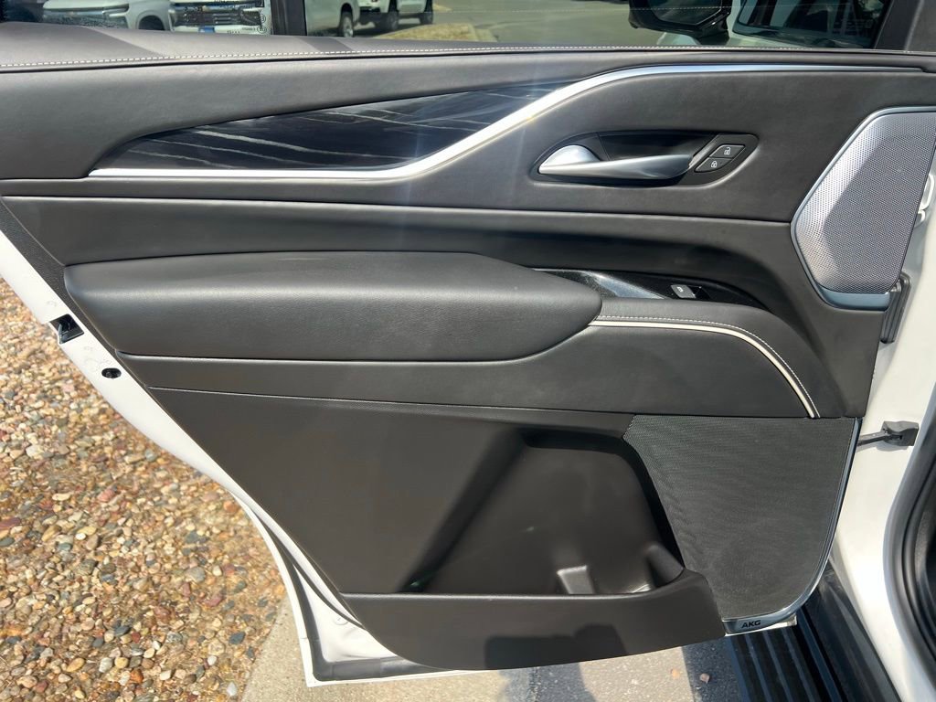 2023 Cadillac Escalade V-Series photo 19