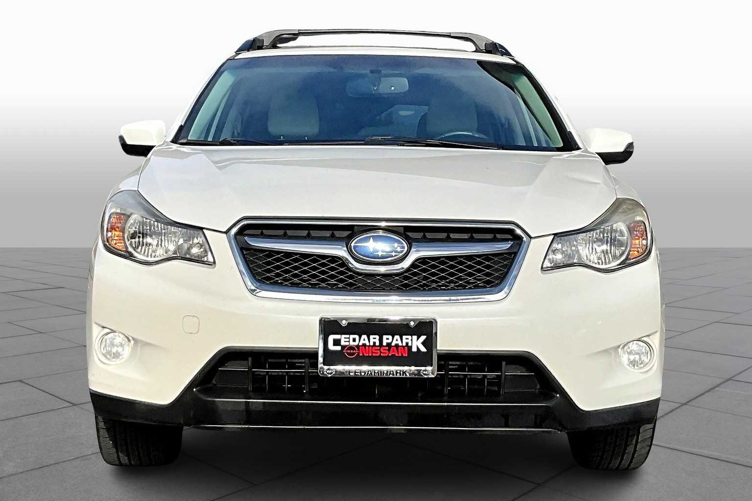 2015 Subaru Crosstrek Hybrid Touring photo 3