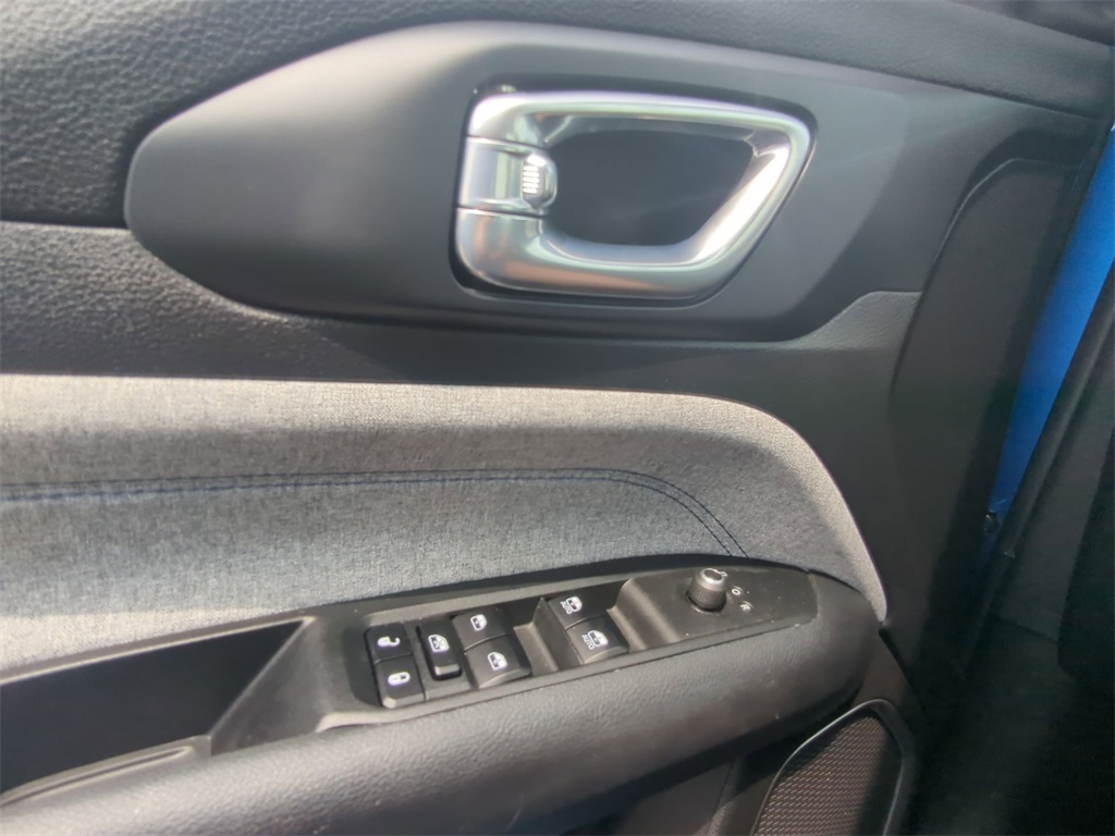 2022 Jeep Compass Latitude photo 24
