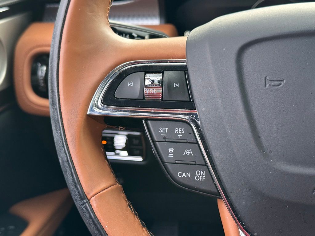 2022 Lincoln Nautilus Black Label photo 36