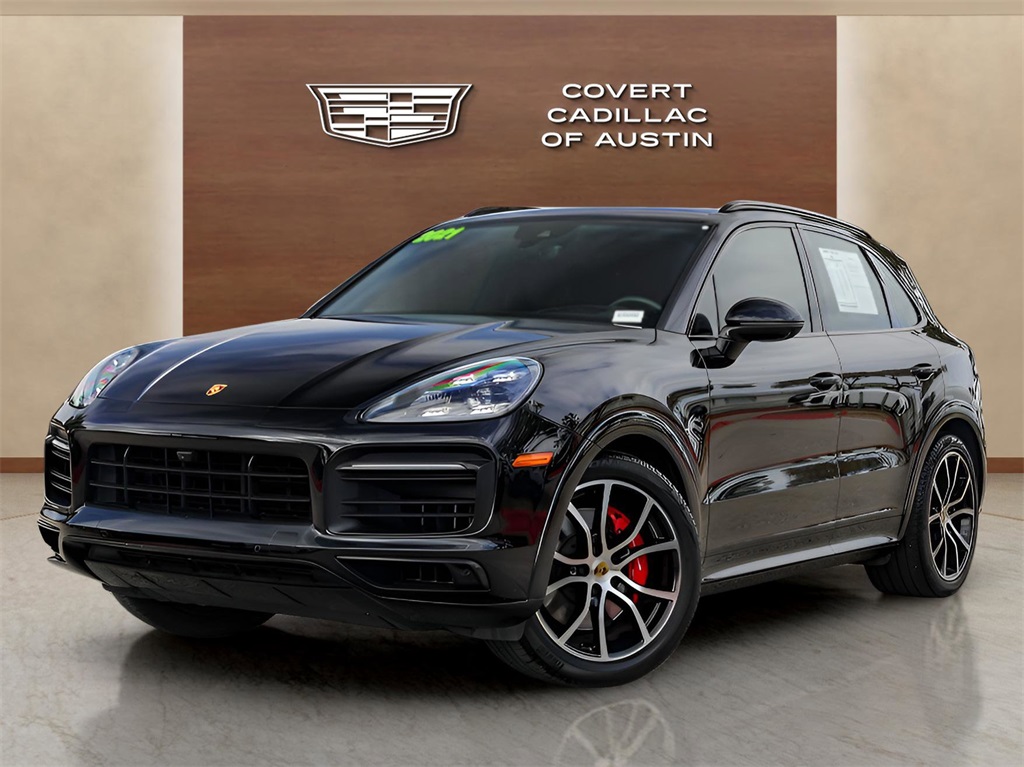 2021 Porsche Cayenne GTS's photo