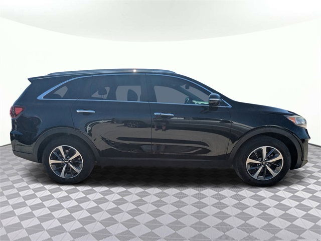 2019 Kia Sorento EX photo 2